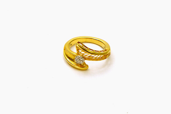Gold Ring, Designer Gold Ring, Filigree Gold Ring, Stone Studded Ring, Modern Gold Jewelry, Women's Gold Ring, Daily Wear Ring, Contemporary Jewelry, Gift for Her, Stylish Gold Ring.