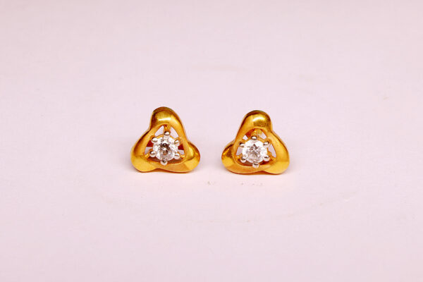 Elegant Tri-Point Gold Studs with Central Solitaire