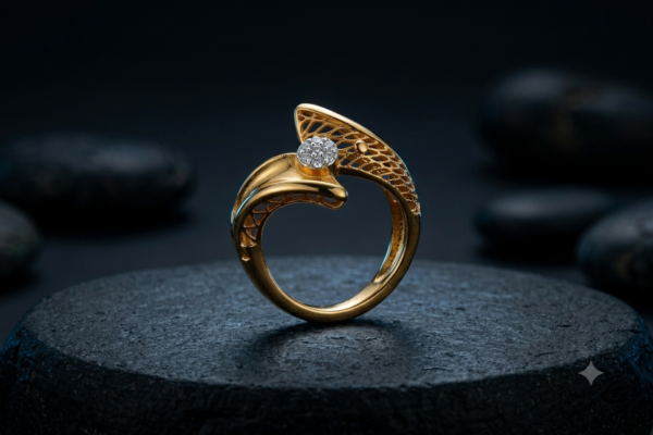 Gold Ring, Designer Gold Ring, Filigree Gold Ring, Stone Studded Ring, Modern Gold Jewelry, Women's Gold Ring, Daily Wear Ring, Contemporary Jewelry, Gift for Her, Stylish Gold Ring.