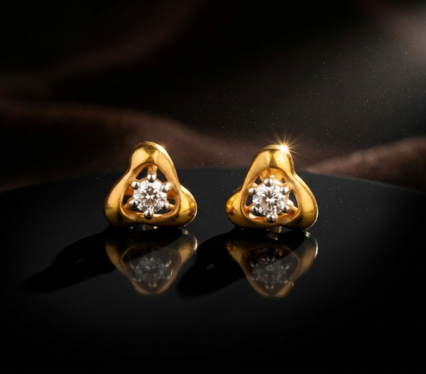 Elegant Tri-Point Gold Studs with Central Solitaire