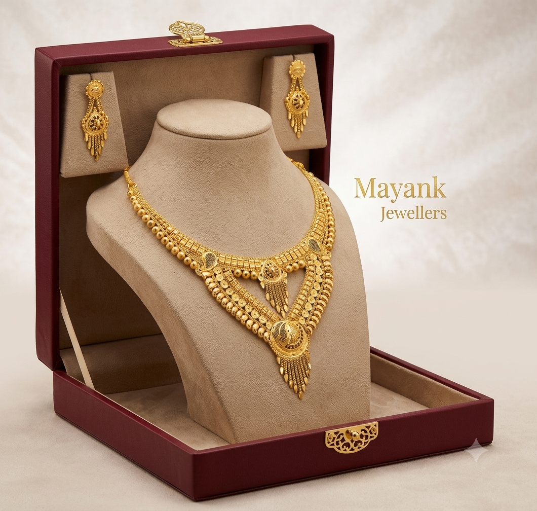 Exquisite Traditional Gold-Plated Layered Necklace and Earrings Set Exquisite Traditional Gold-Plated Layered Necklace and Earrings Set