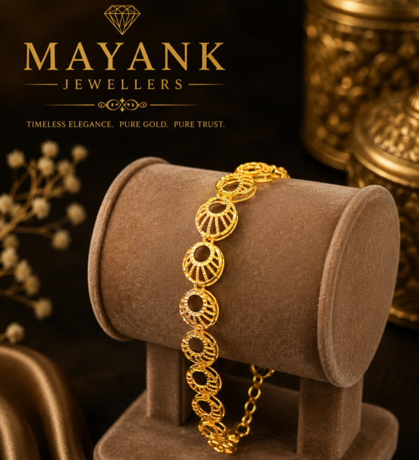 Mayank Jewellers Radiant Sunburst Link Bracelet